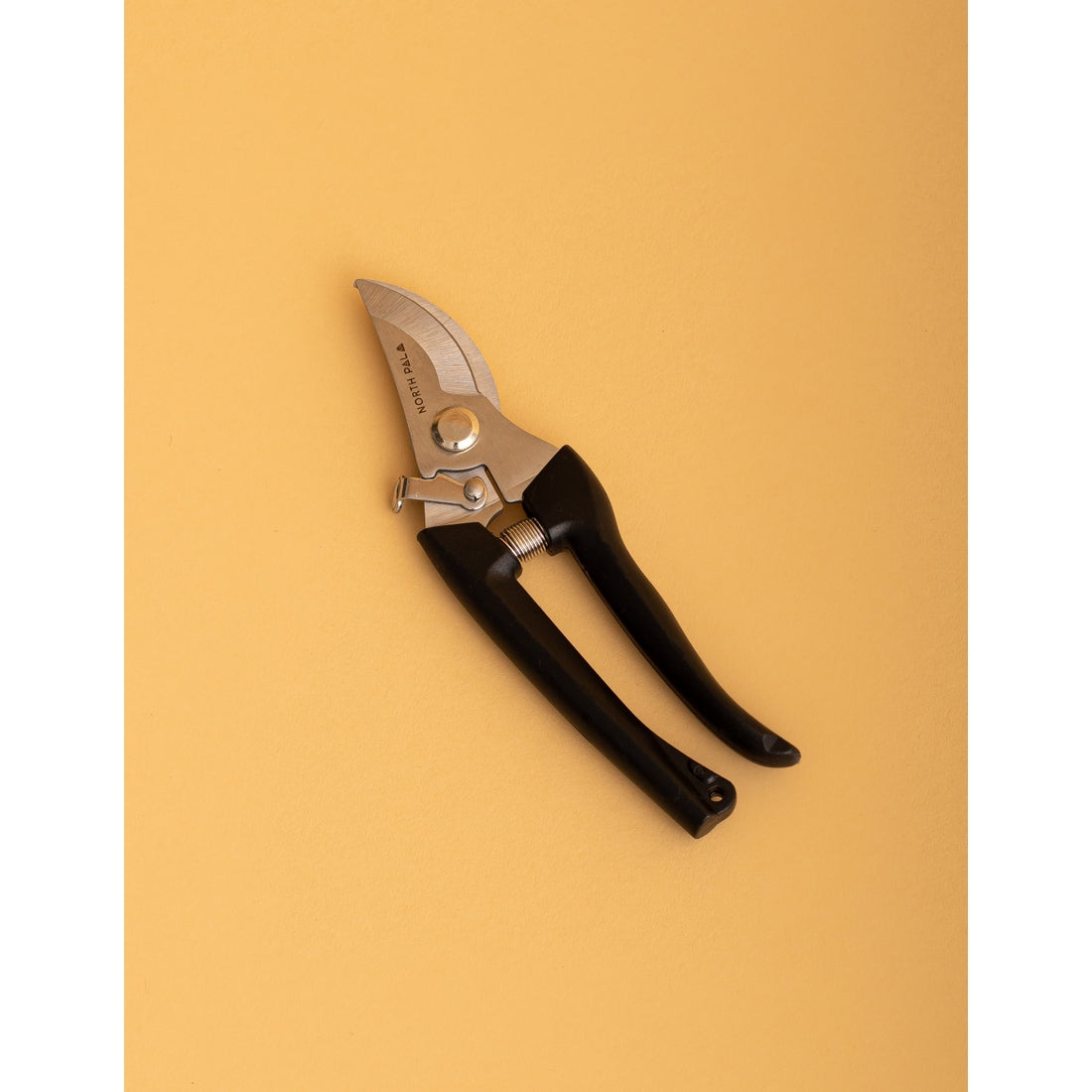 Matte Black Floral Scissor